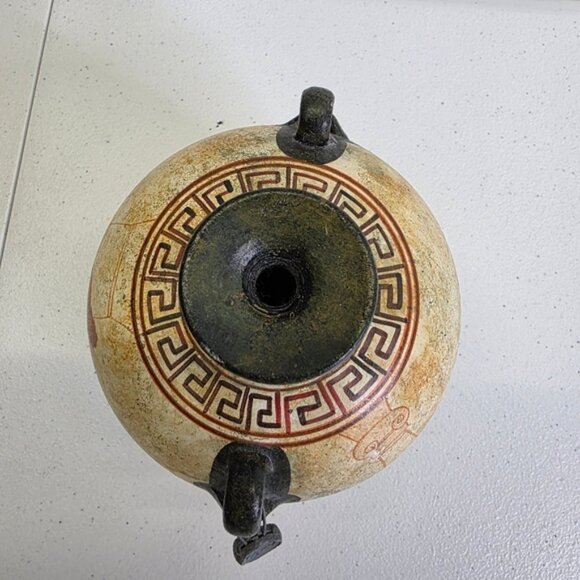 Vintage Attic Amphora 430 B.C. handpainted Vase - Picture 6 of 6